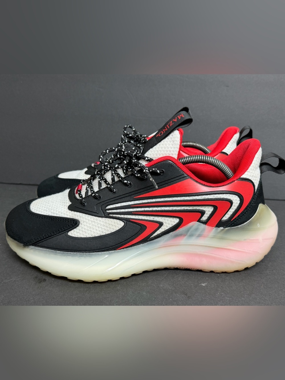 Mazino Krypton-005 Men's Sneakers Size 10.5 - Black/White/Red - Worn Once Sweet